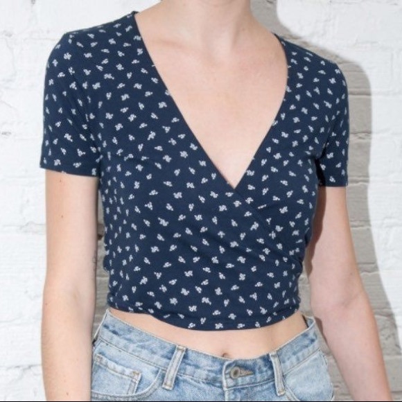 Brandy Melville Tops - BRANDY MELVILLE WRAP TOP (FLORAL/BLACK)